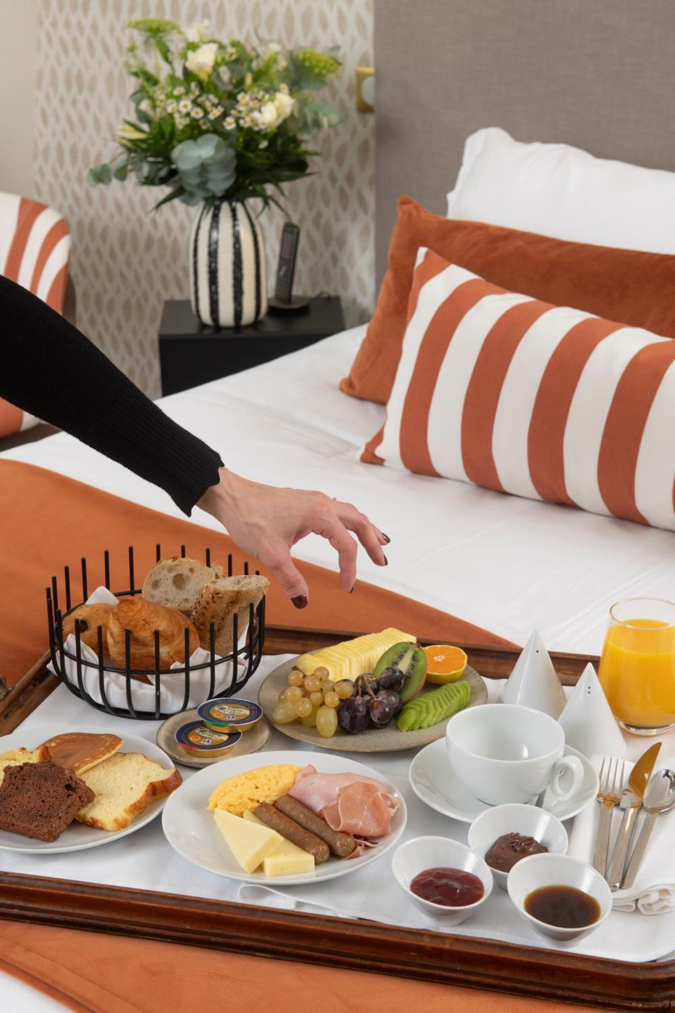 Hotel La Truffe Noire Brive-la-Gaillarde Eksteriør bilde